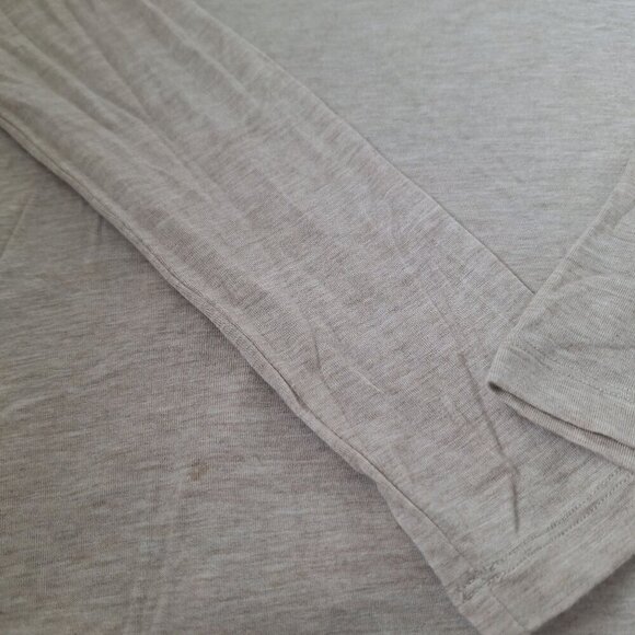 💙 Cabi Artsy Baggy Oversized Long Sleeve Tee Lightweight Soft Stretchy 100% Sil - Picture 5 of 8